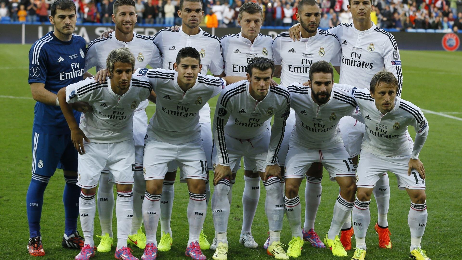 球迷组织:社区凝聚力与文化传承,社区足球文化